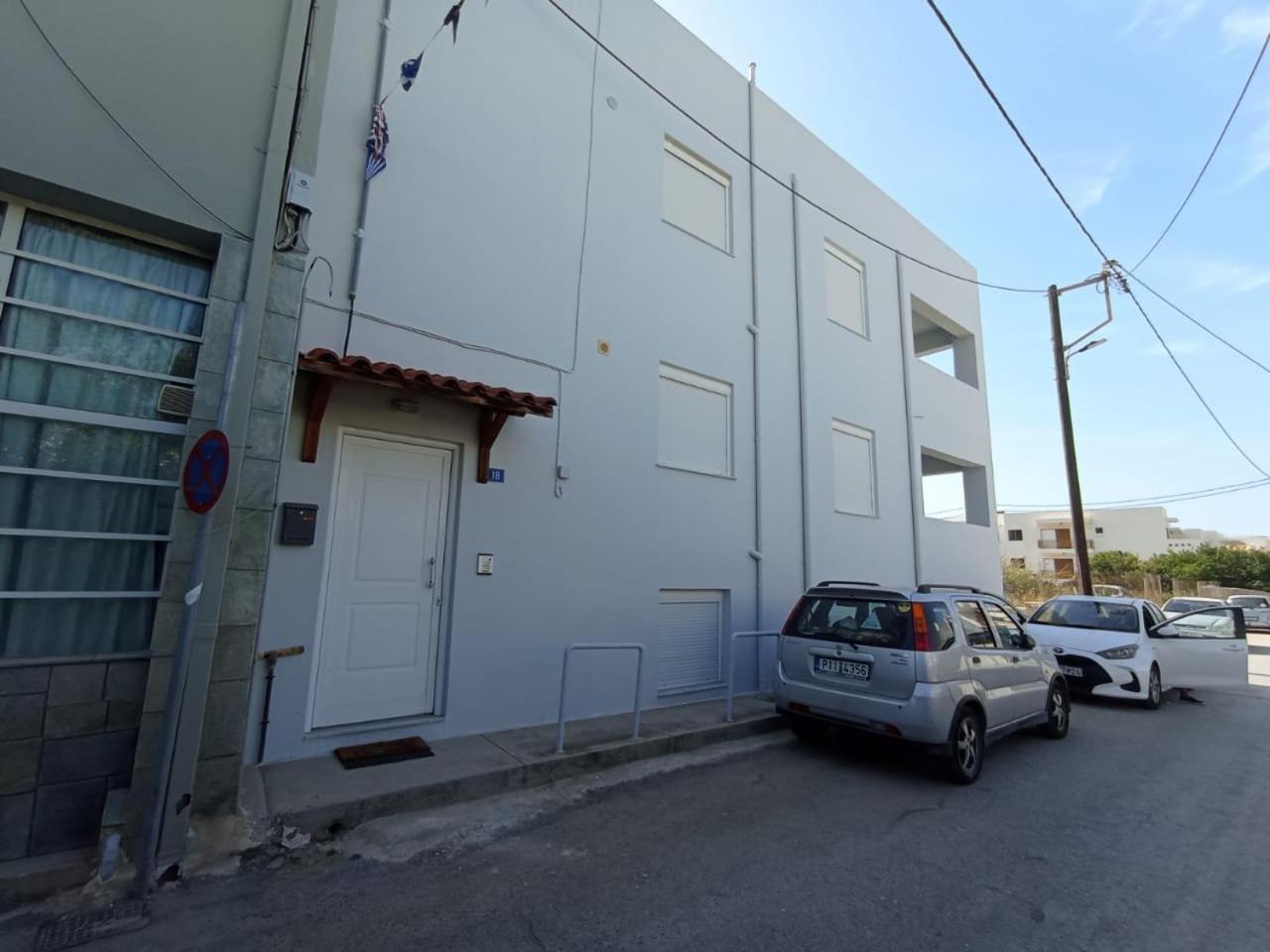 Water Lily Apartment By The Sea Rethymno  Ruang foto